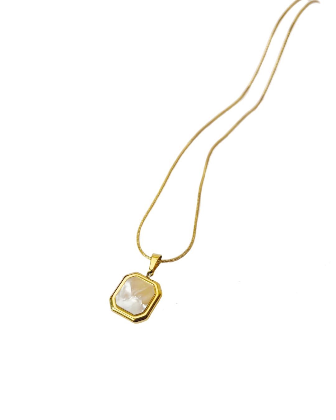 Elaria Necklace